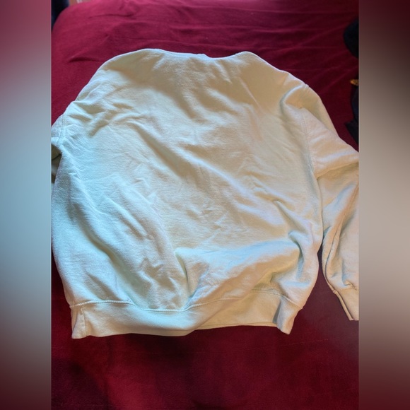 Sweatshirt - Picture 2 of 3